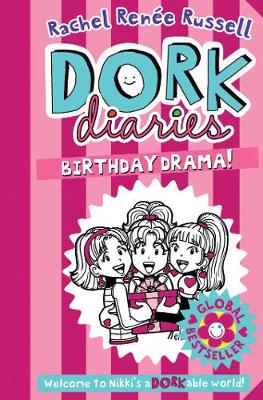 Dork Diaries I Love Paris Bookstation